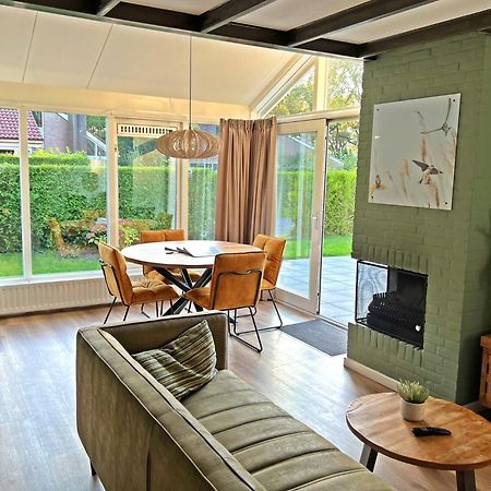 Vakantiewoning De Oeverzwaluw In Hartje Drenthe, Met Airco! Zwiggelte Exterior foto